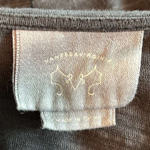 Anthro Vanessa Virginia Grey Textured Cotton Top w Deep, Embellished Neckline - Picture 3 of 11